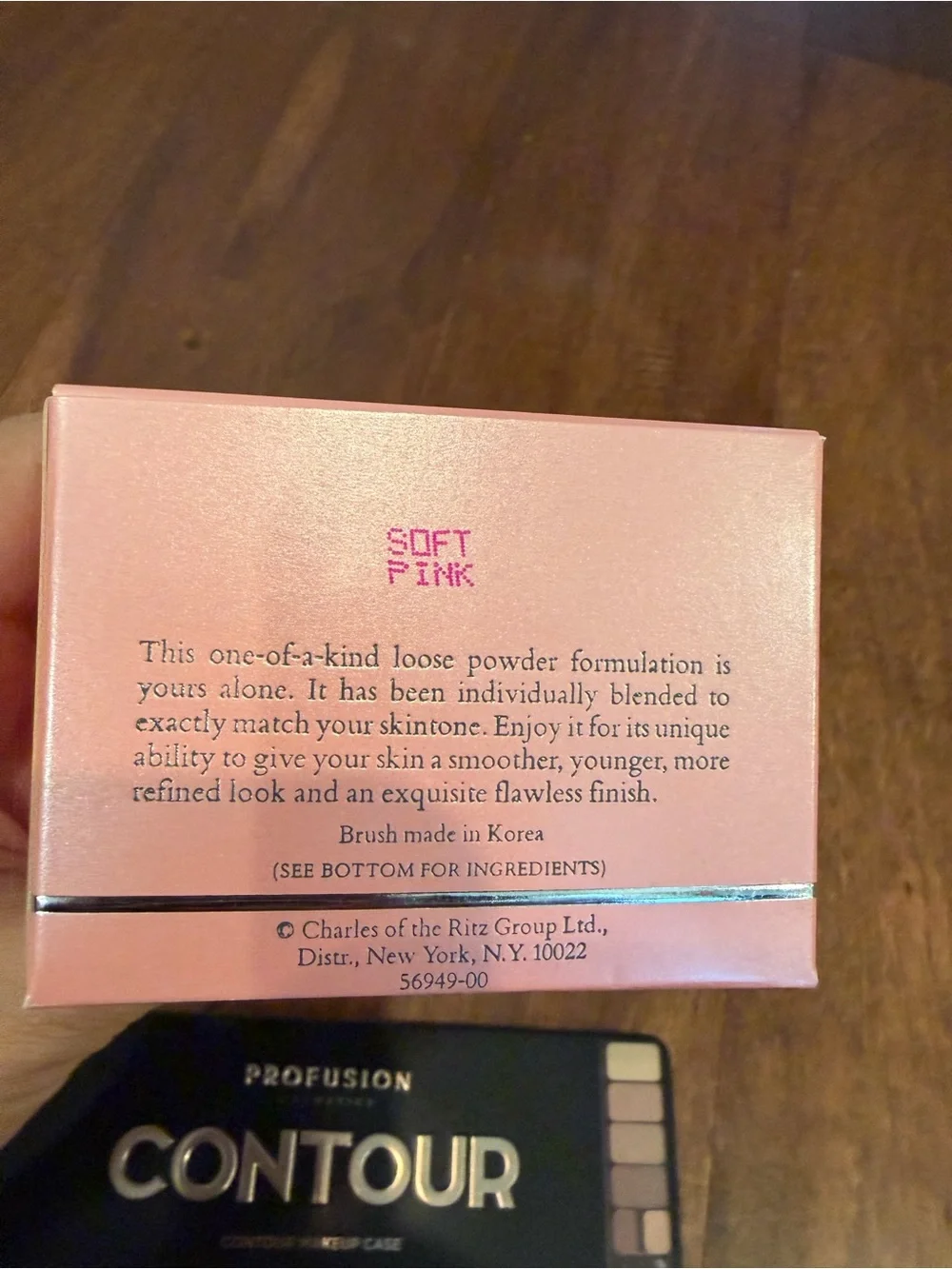 Profusion Cosmetics Contour Makeup Case - Charles powder, thrive, illuminator
